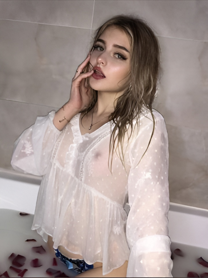 Ида привлекальеная девушка из Шелехова цена от 1500 руб