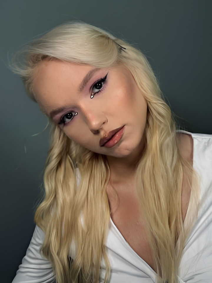 Индивидуалка Рада, доступна для личного знакомства от 2500 руб