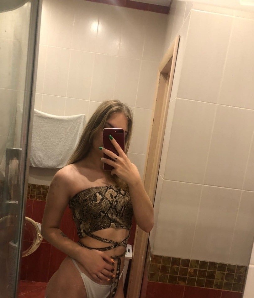 Анастасия привлекальеная девушка из Шелехова цена от 3000 руб