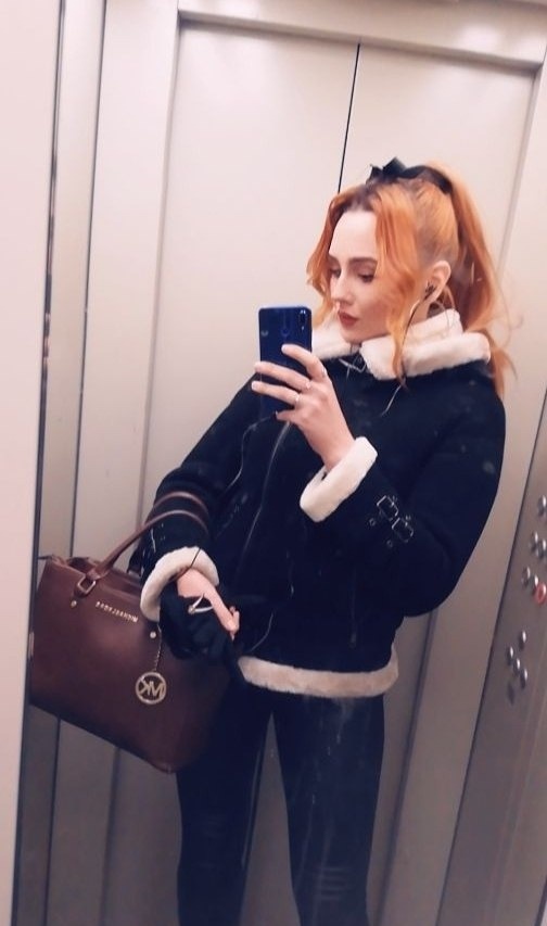 Лена привлекальеная девушка из Шелехова цена от 3000 руб