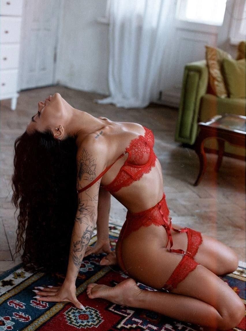 Мия привлекальеная девушка из Шелехова цена от 5000 руб