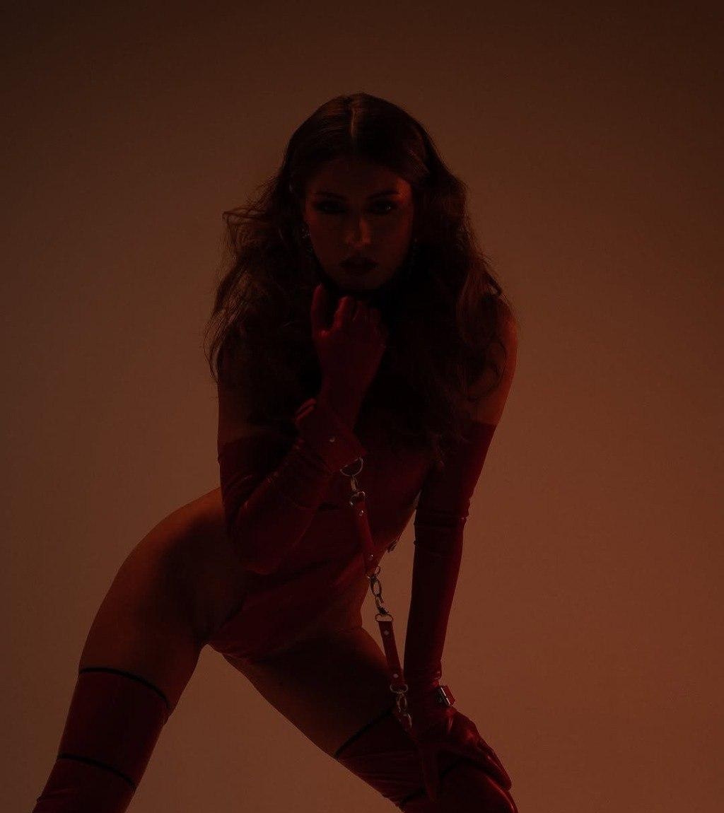 Катя привлекальеная девушка из Шелехова цена от 6000 руб