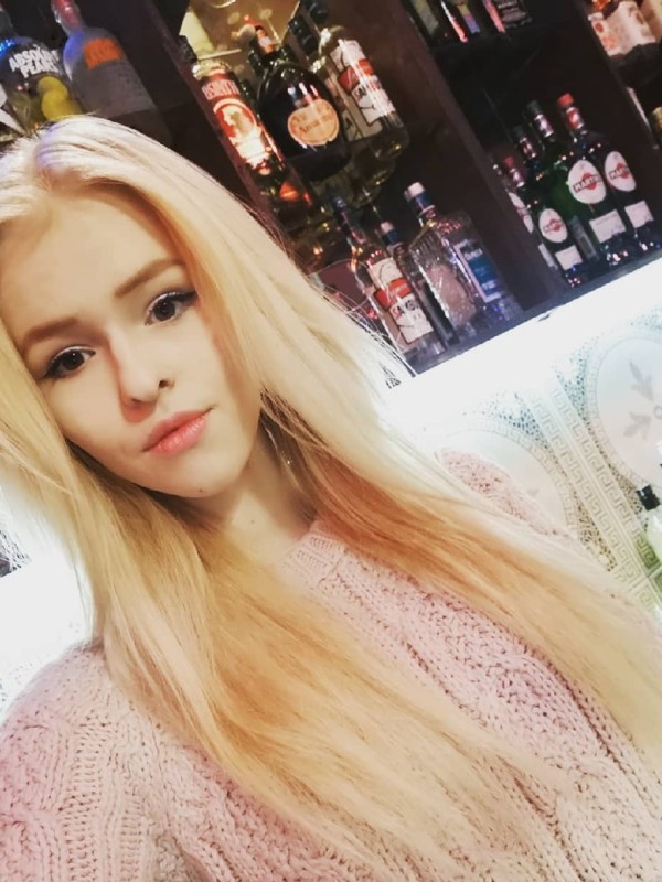 Инга привлекательная девушка из Шелехова цена от 3500 руб