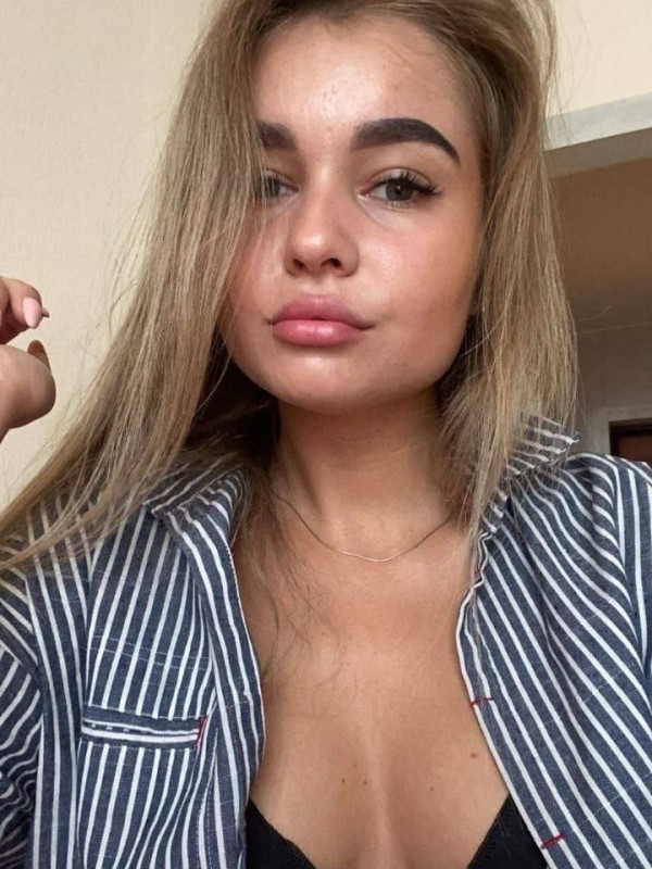 Аманда привлекательная девушка из Шелехова цена от 3500 руб