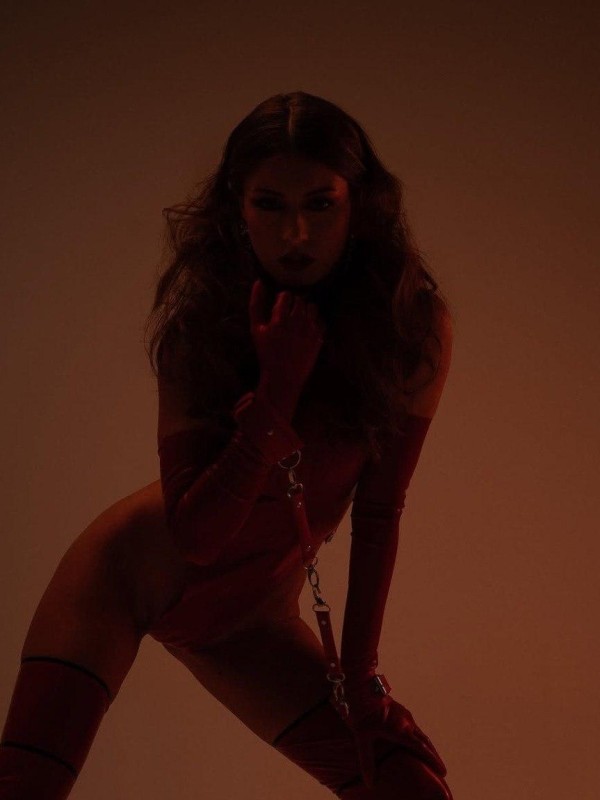 Катя привлекательная девушка из Шелехова цена от 6000 руб